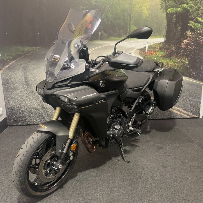 2025 Yamaha TRACER 9 GT (MT-09TRASP) Black