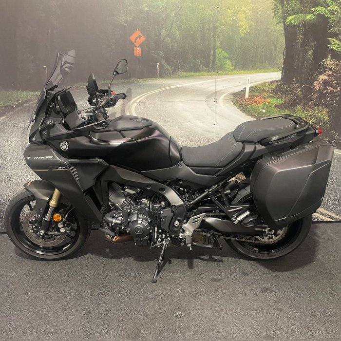 2025 Yamaha TRACER 9 GT (MT-09TRASP) Black