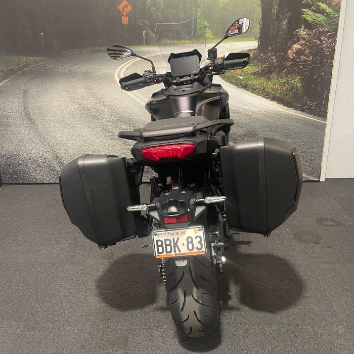 2025 Yamaha TRACER 9 GT (MT-09TRASP) Black
