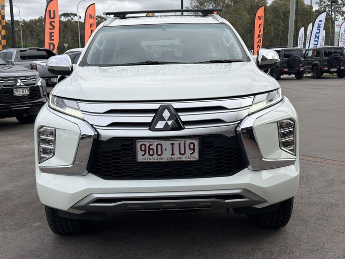 2023 Mitsubishi Pajero Sport GLX