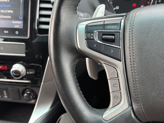 2023 Mitsubishi Pajero Sport GLX