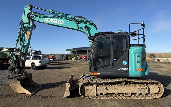 2022 Kobelco SK135R 7
