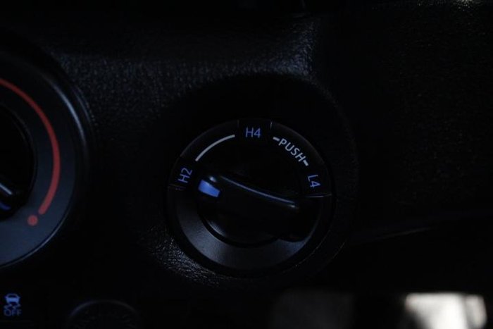 2023 Toyota Hilux SR