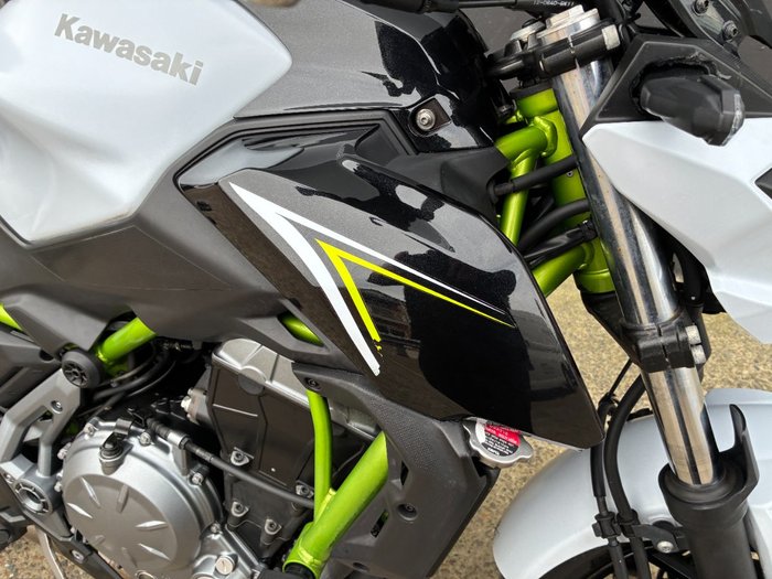 2017 Kawasaki Z650L WHITE
