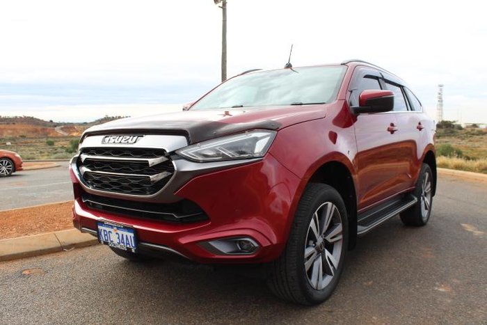 2023 Isuzu MU-X LS-T