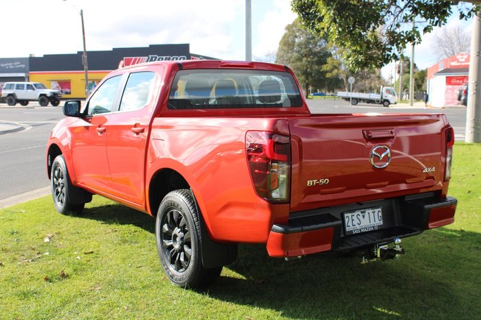 2025 Mazda BT-50 XT
