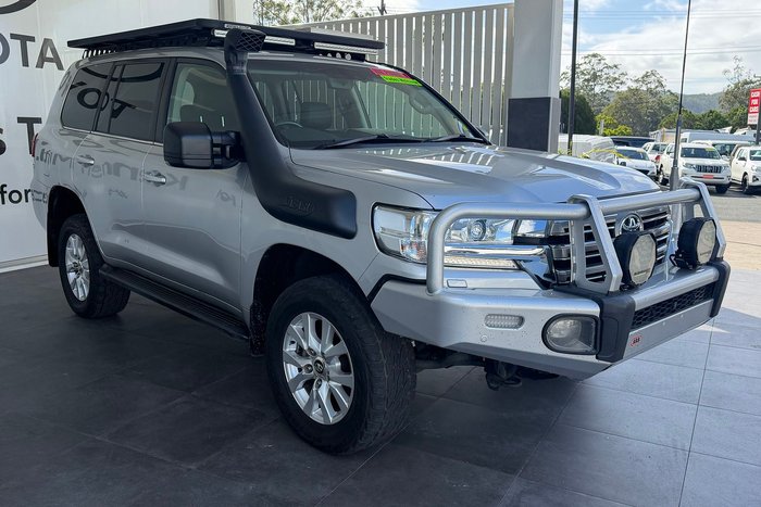 2020 Toyota Landcruiser VX