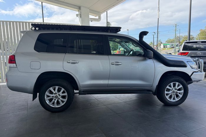 2020 Toyota Landcruiser VX