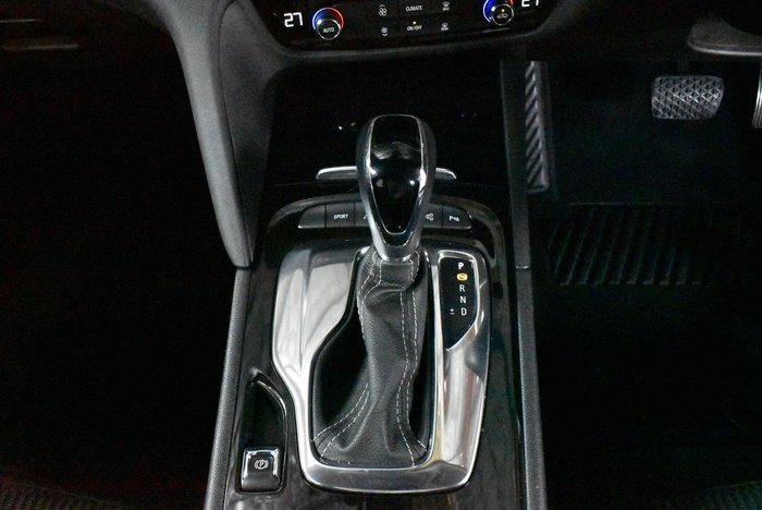 2018 Holden Commodore RS