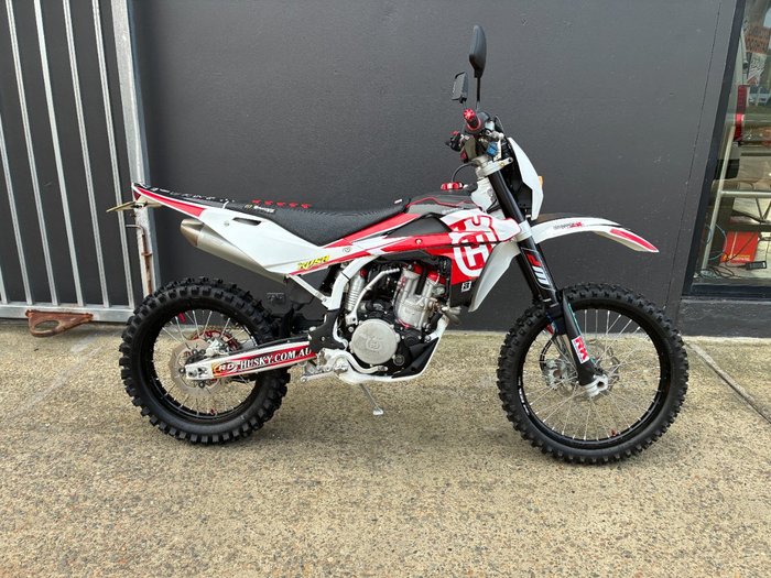 HUSQVARNA TE449