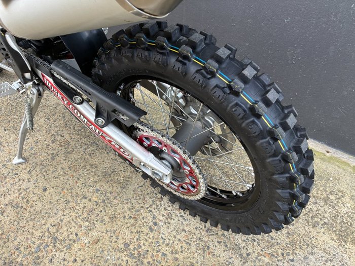 2010 HUSQVARNA TE449 WHITE