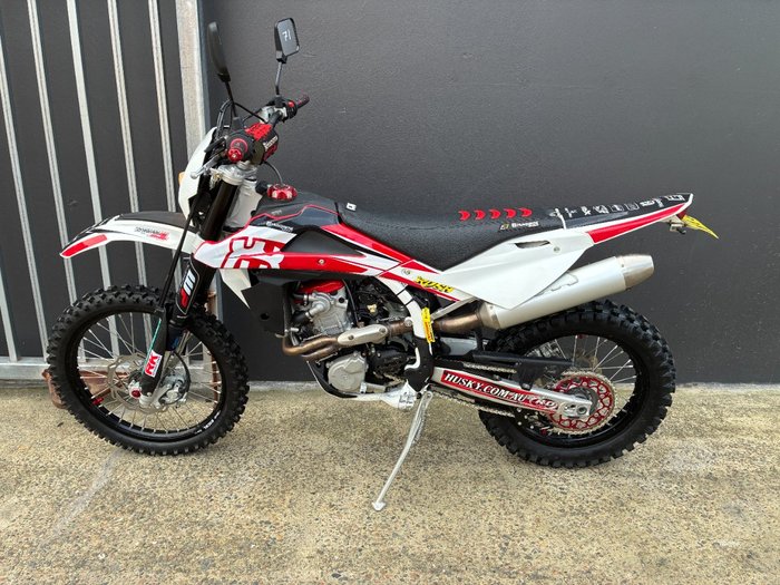 HUSQVARNA TE449