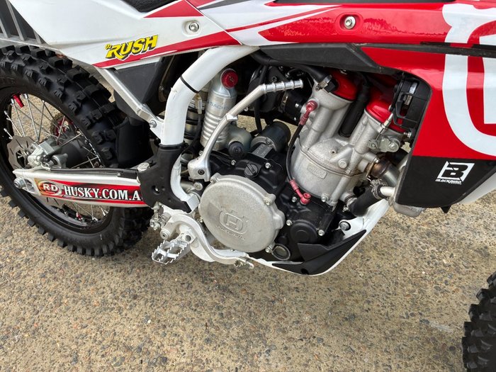 2010 HUSQVARNA TE449 WHITE
