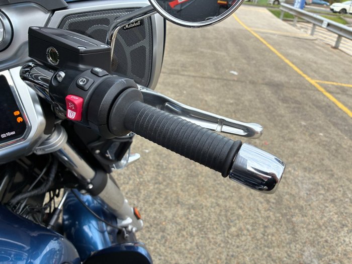 2024 BMW Motorrad R 18 TRANSCONTINENTAL BLUE
