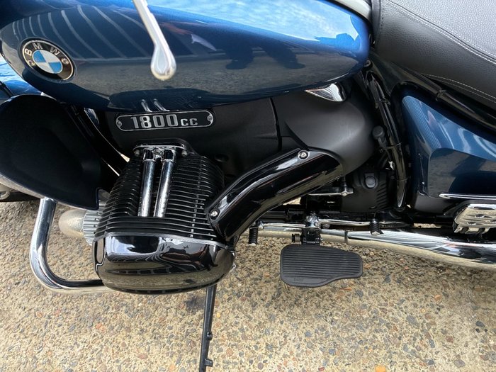 2024 BMW Motorrad R 18 TRANSCONTINENTAL BLUE