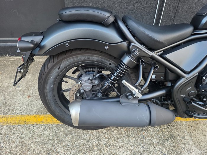 2025 Honda CMX 500 BLACK
