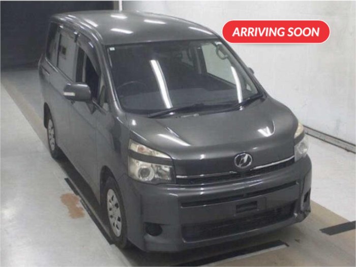 2013 Toyota Voxy