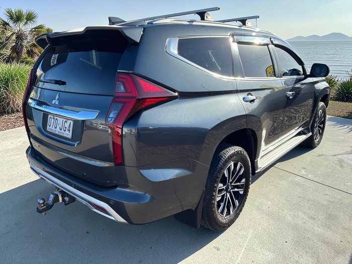 2022 Mitsubishi Pajero Sport Exceed