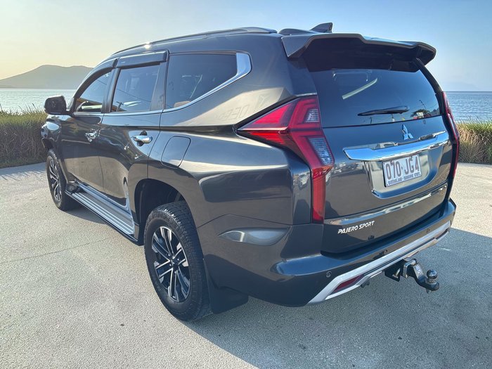 2022 Mitsubishi Pajero Sport Exceed