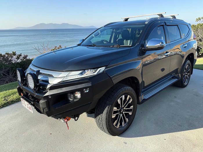 2022 Mitsubishi Pajero Sport Exceed