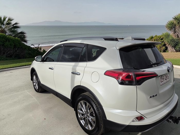 2018 Toyota RAV4 Cruiser