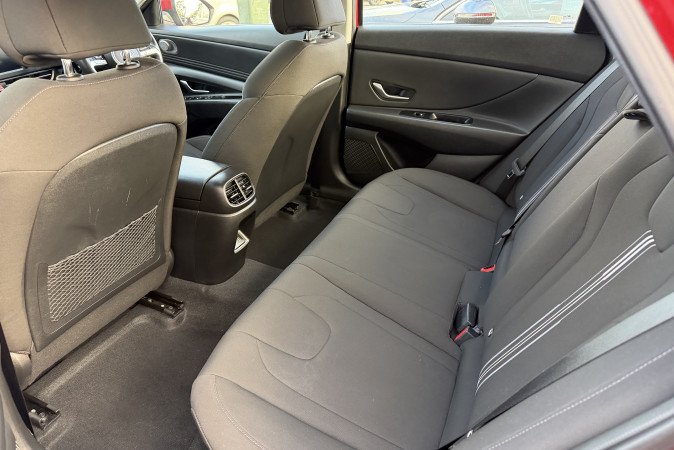 2024 HYUNDAI i30