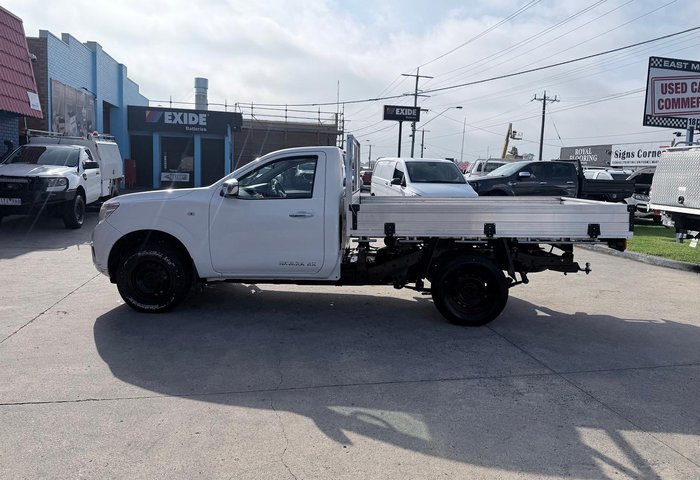 2017 Nissan Navara RX