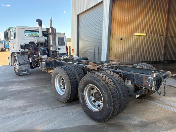 2012 Iveco Acco F2350G 280