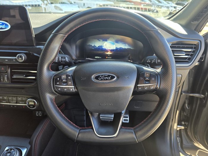 2021 Ford Escape ST-Line