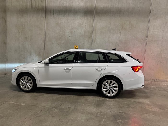 2026 SKODA Octavia Select mHEV