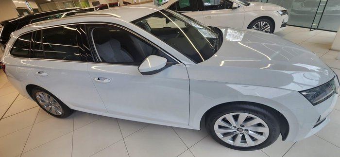 2026 SKODA Octavia Select mHEV