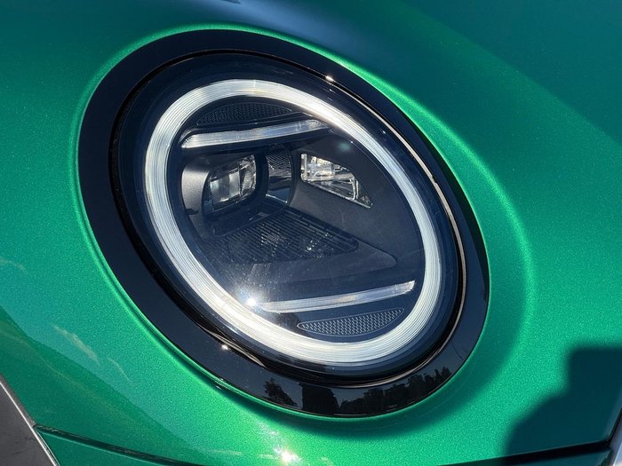 2026 MINI Cooper S Favoured