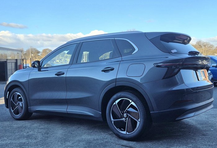 2025 MG MGS5 EV Essence 49