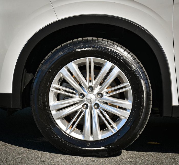 2021 Mitsubishi Outlander ES