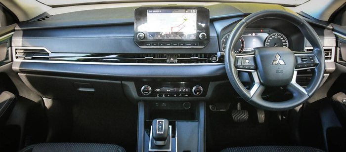 2021 Mitsubishi Outlander ES