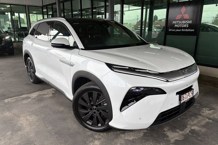 2025 BYD SEALION 8 Dynamic FWD