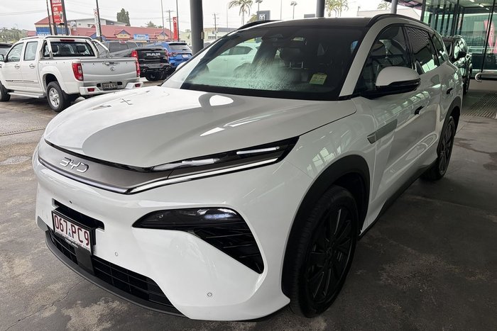 2025 BYD SEALION 8 Dynamic FWD