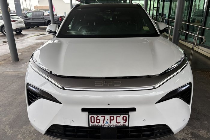 2025 BYD SEALION 8 Dynamic FWD