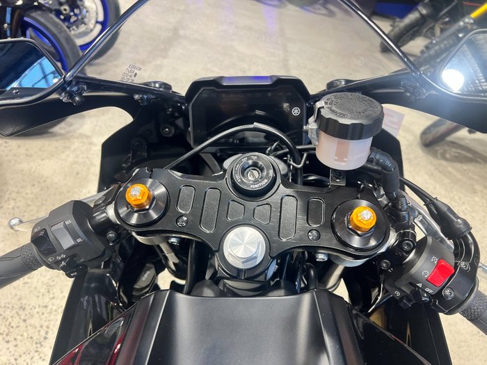 2025 Yamaha YZF-R7HO BLACK