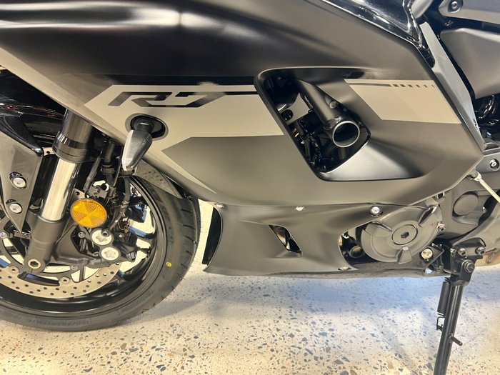 2025 Yamaha YZF-R7HO BLACK