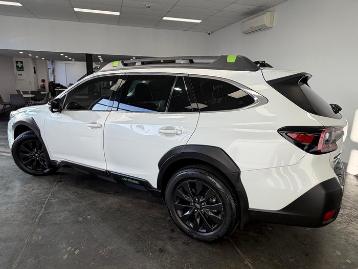 2023 Subaru Outback AWD Sport