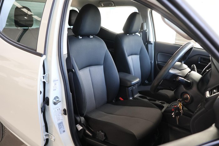 2020 Mitsubishi Triton GLX ADAS