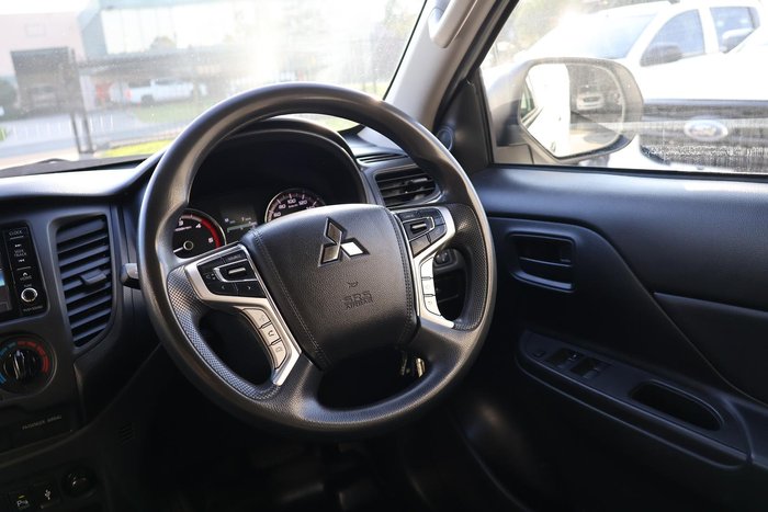 2020 Mitsubishi Triton GLX ADAS