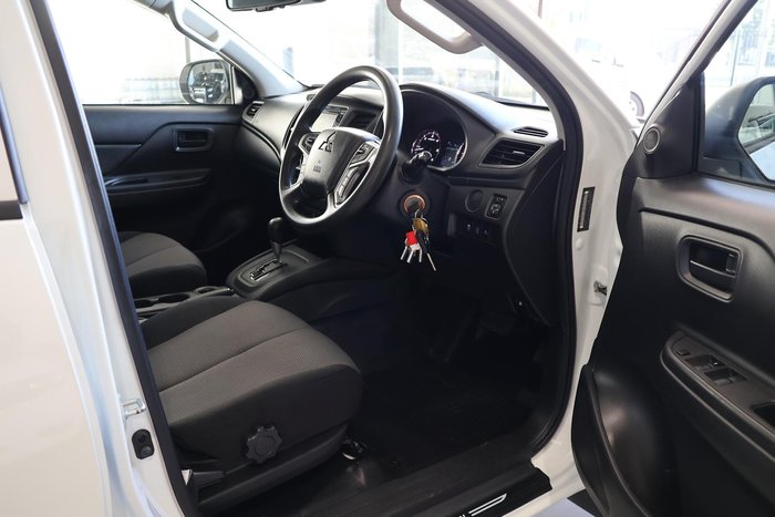 2020 Mitsubishi Triton GLX ADAS