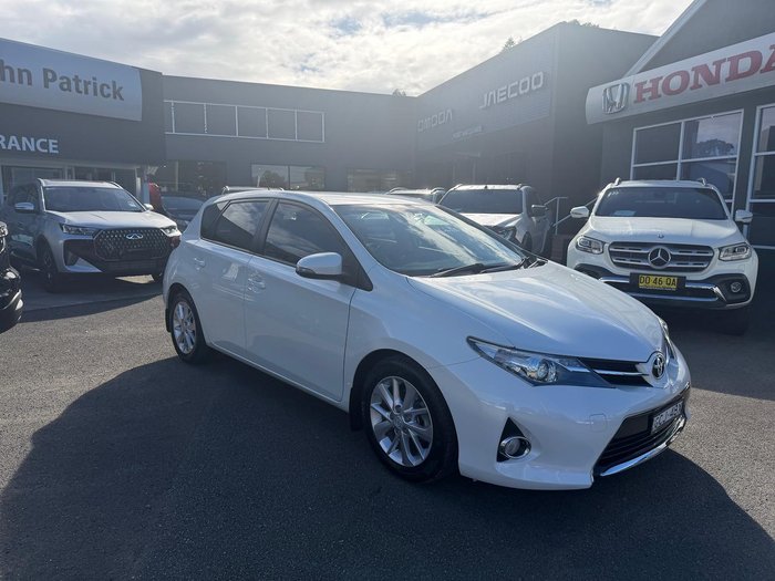 2014 Toyota Corolla Ascent Sport