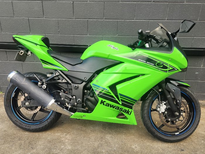 2012 Kawasaki NINJA 250R (EX250) GREEN