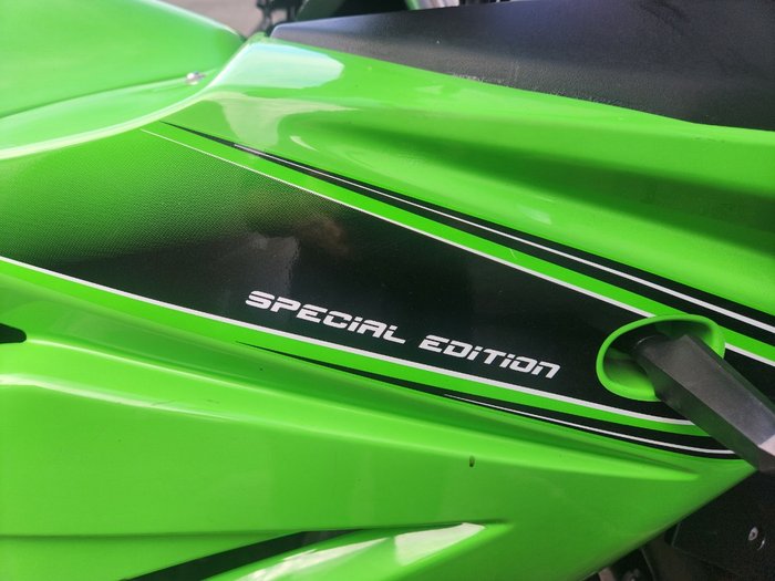 2012 Kawasaki NINJA 250R (EX250) GREEN