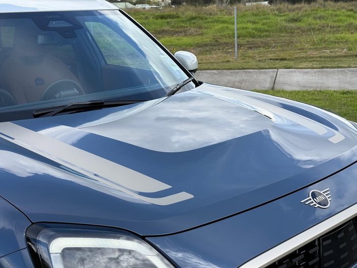 2025 MINI Countryman S Favoured
