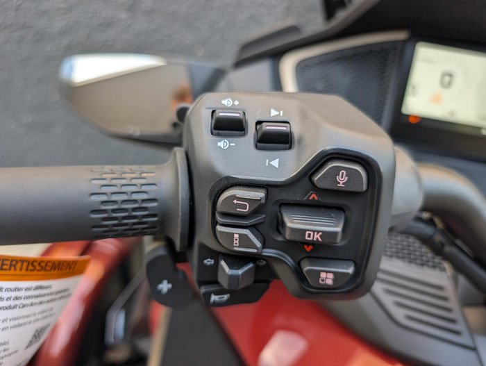 2026 Can-Am Spyder RT Sea-to-Sky Spyder RT Red