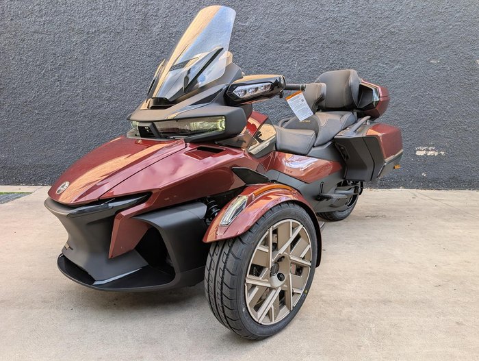 2026 Can-Am Spyder RT Sea-to-Sky Spyder RT Red